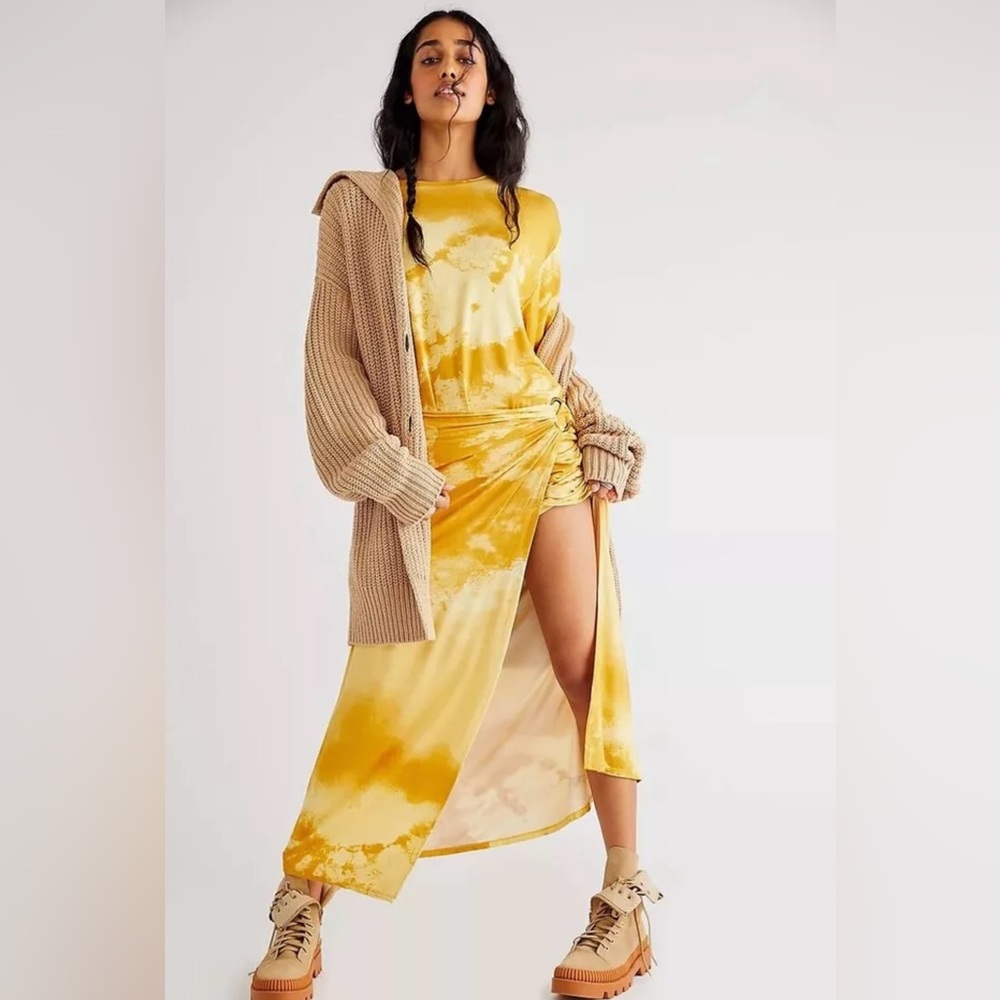 Free People Alyssa Yellow Tie-Dye Wrap w/ Adjustable Ring Maxi Dress Size Medium
